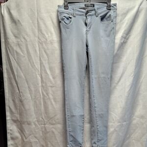 Trendy Women's Skinny Jeans in Light Gray
